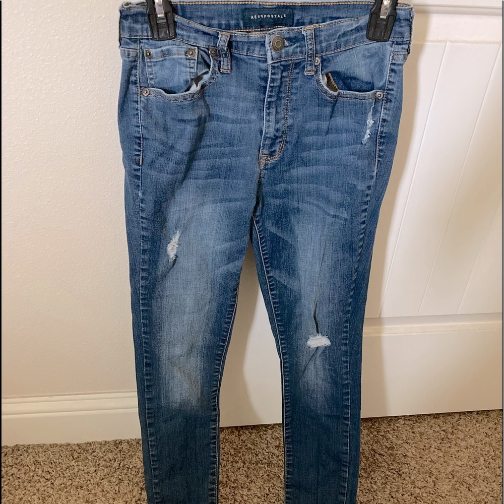 Aeropostale skinny jeans!